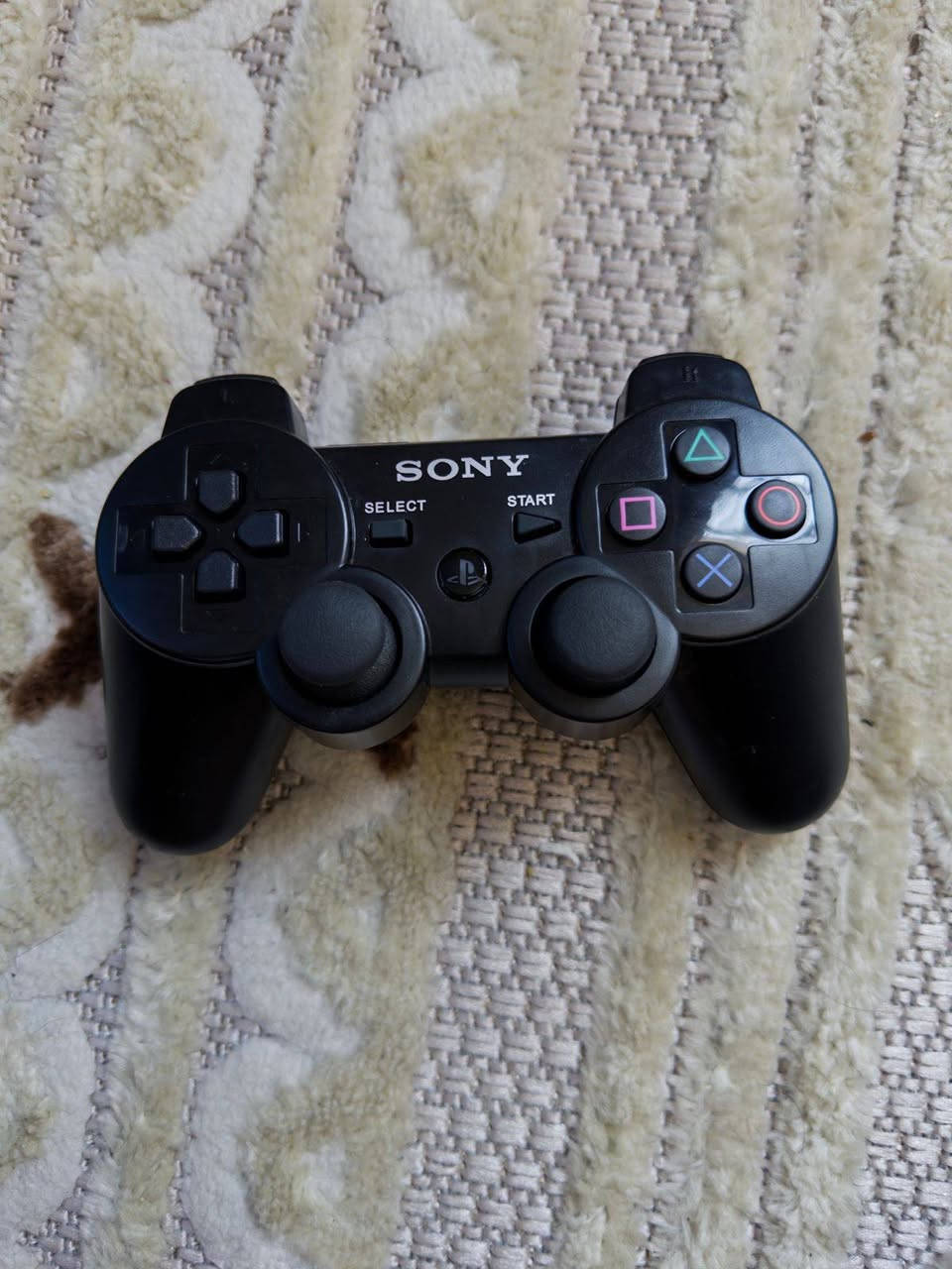 - للبيع بلايستيشن 3 فات PS3 FAT
- الجهاز شغال 100% بدون أي مشاكل

- نظافة عالية (80–90%)

- هارد 500GB 

 -عدد جويستك 1

 -مع جميع ملحقاته الاصليه

- غير مهكر (نظام رسمي)

السعر:100 و بي مجال بسيط

📍 الموقع: البصره - متوفر توصيل جميع المحافظات 

📞 للتواصل / موجود بي واتساب : ***********
