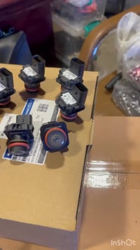 قطع غيار سيارات • اكسسوارات سيارات