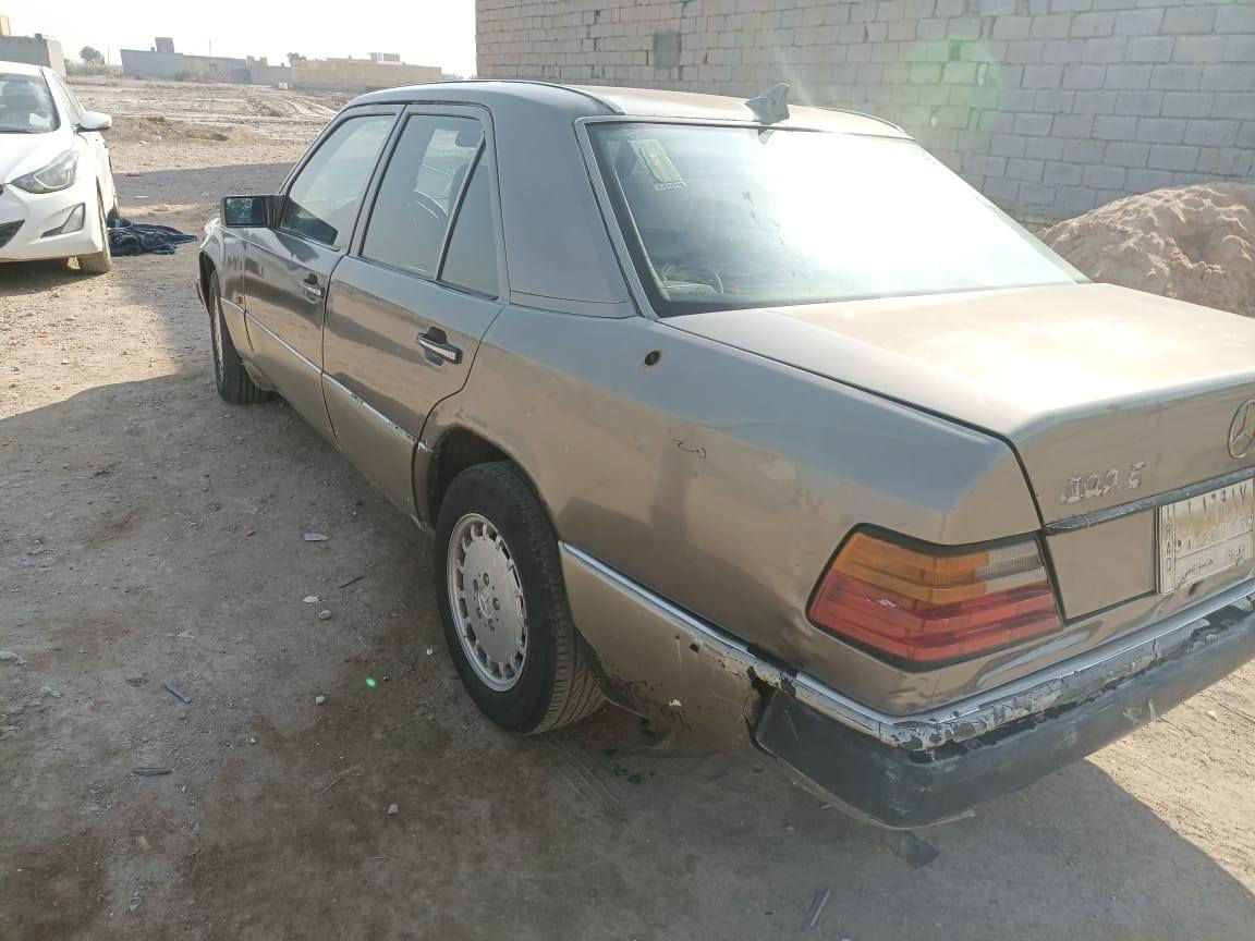 ميرسيدس دب ذي قار أصولي شرط التحويل مؤديل 1991 السعر 35 بيهة مجال


**إذا كنت صاحب هذا الإعلان وتريد حذفه لأي سبب، رجاءا أرسل رسالة إلى الدعم الفني**