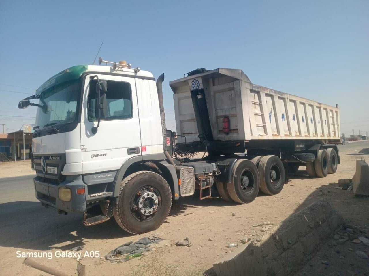 سلام عليكم و رحمة اللة كتروز فحل
موديل 4
حجم 48《38
رقم دولي تنباع بس راس او كلهة
لتوصل . *********** علي
