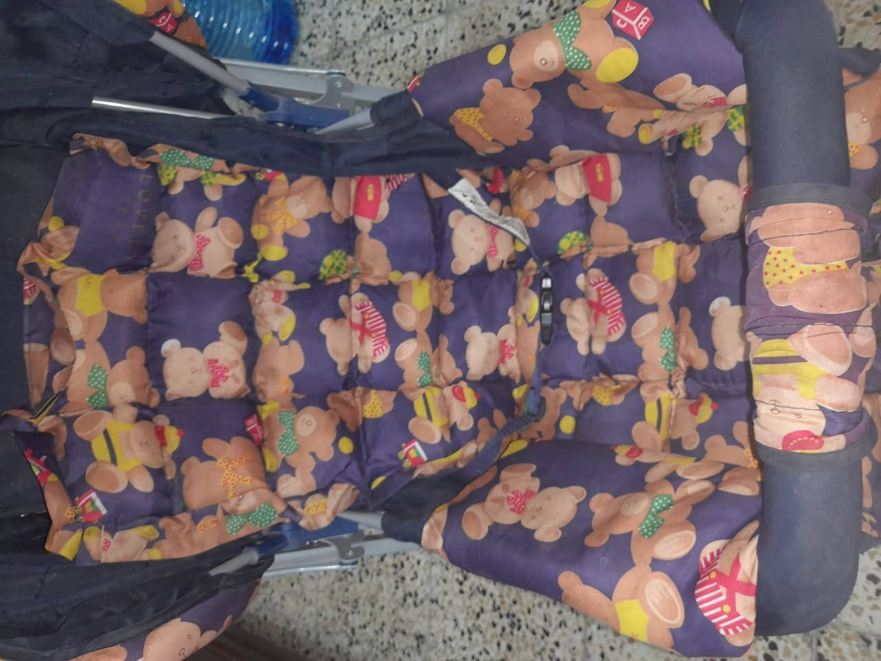 السلام عليكم ورحمة الله وبركاته عربانة اطفال جديدة جدا جدا السعر 30 وابي مجال 25 مكاني بغداد للستفسار من ***********
