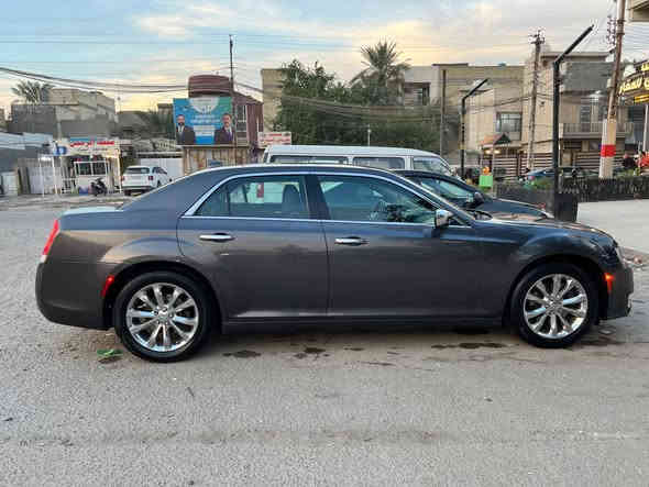 السلام عليكم
اوباما 2019 C300 للبيع
6 سلندر 3600
مكينة وكير كفالة
كشنات كهرباء تدفئة تبريد
بصمة دخول ذكي
رقم بغداد باسمي تحويل ثاني يوم
السيارة بيها 6 قطع صبغ وباب السايق مبدل نفس اللون
فور ويل (الدرايم شفت ملغي) تمشي بس اكسل
مكان السيارة بغداد الشعب
السعر 180 ورقة
*********** موجود واتساب
