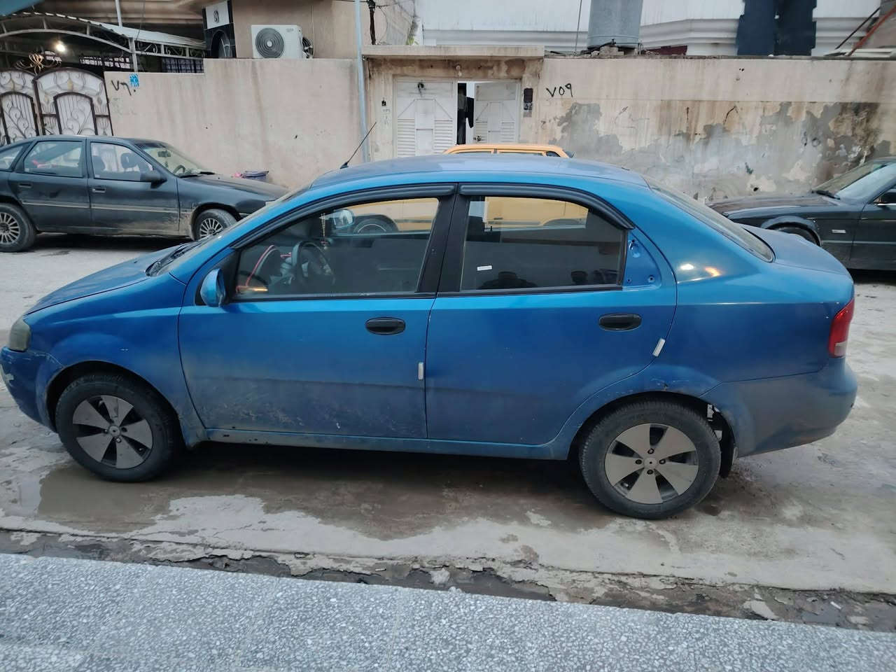 سيارة افيو  للبيع موديل 2006  محرك استره 
سياره نضيفه كير ومحرك  شرط 
طخم تايرات جديد 
حداديه 80 بالميه
السياره باسمي سنويه لحد 2030
بيها كابون بانزين  وبيها تليقطات ابيع حزام  وشرط التحويل
مكان السياره موصل حي عدن
 السعر50 وبيها مجال وللاستفسار اكثر اتصل وتدلل
***********
***********
