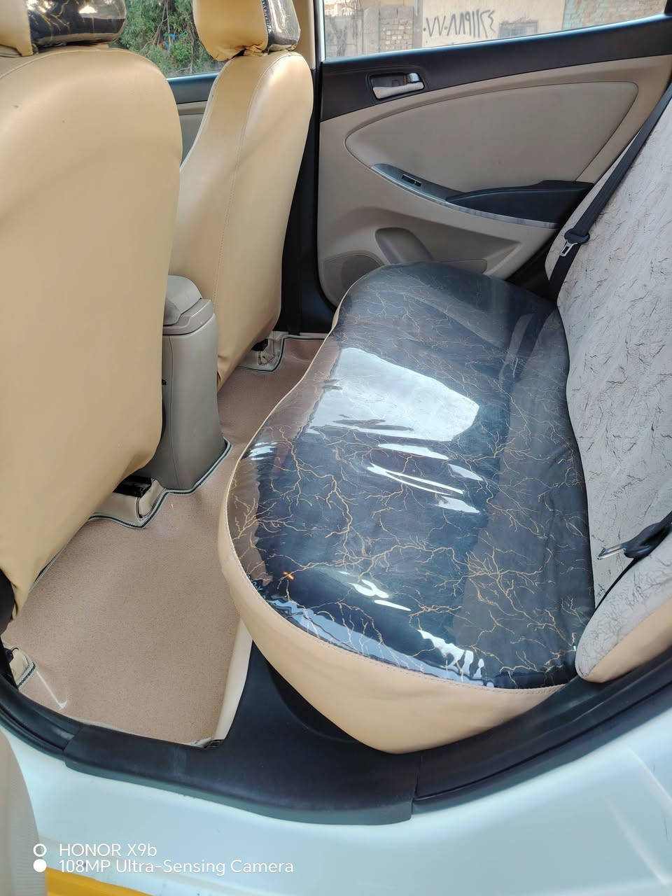 السلام عليكم اكسنت مديل 2016 جديده خليجي مكفوله مكينه كير مكفولات صدر جديد تبريد ثلج تخم تاير جديد مداور ثاني يوم العنوان مدينت الصدر الرقم *********** السعر 85 هيءه مصفره غرامات مصفره
