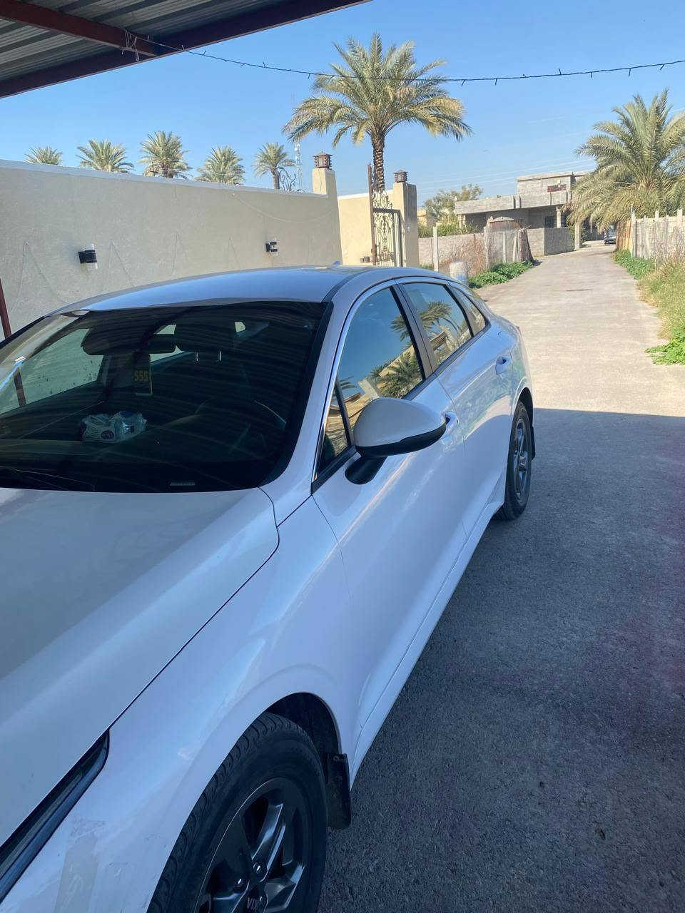 كي فايف 2021 K5 بيع مستعجل 
سعر مناسب 
فقط البنيد كلير من امريكا   
رقم صلاح الدين معوقين وكاله عامه بسم المشتري
باقي ٨ اشهر وتصير حره
محرك 1600 تيربو
+بصمات ابواب 
بصمة جنطه 
شاشة كبيره  + كامره 
حساسات امامي خلفي 
انارة ترحيب
السعر 130 وبيها مجال   
الموقع صلاح الدين الضلوعيه 
للإستفسار  ***********

