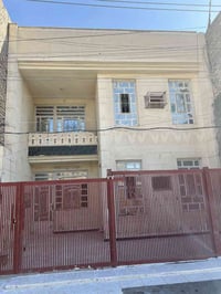 بيت 150 متر للايجاار 3 غرف نوم كبيرات وصالة وهول داخلي بمنطقة الكفاءات...