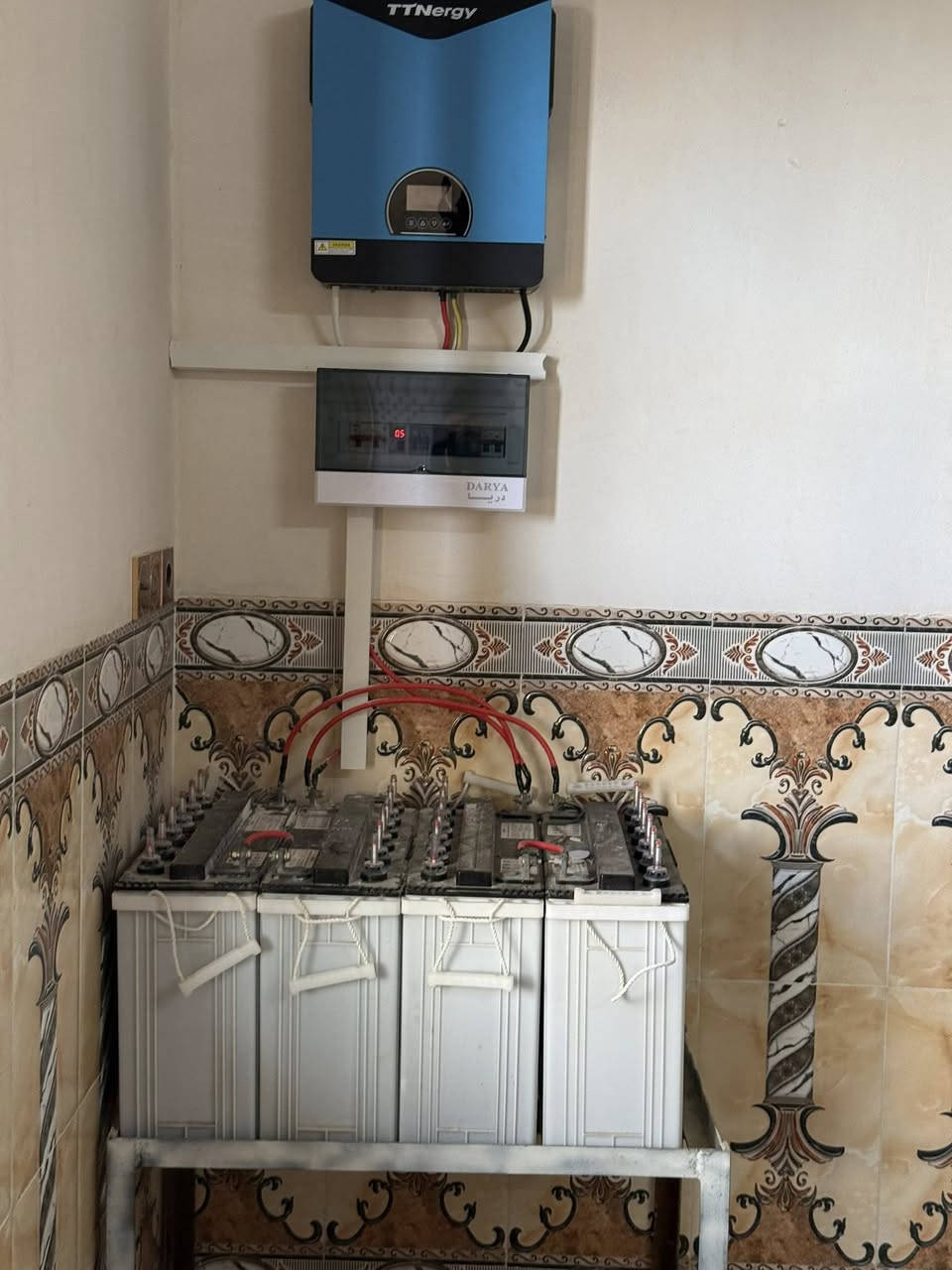 تم بفضل اللّٰه تركيب منظومة طاقة شمسية من قبل كوادرنا في 

#قريةباجوان 

للاخ :: بشار عاصي 
  
✅ نظام طاقة شمسية متكامل بأعلى المواصفات

✅فولتية ثابتة 220فولت 
✅كهرباء مستمرة بدون انقطاع 
✅تشغيل تلقائي عند انقطاع الكهرباء

🔵انفيرتر قدرة(4.2) كيلو واط 
🔵الواح قدرة  (645) واط نوع Aiko
🔵بطارية توبلر (سائل) عدد 4

✅صيانة فورية بحالة مواجهة اي خلل فني
✅ضمانات عالية وعمر افتراضي طويل
✅خدمات متابعة مابعد التنصيب

نهاري ☀️(8) امبير
ليلي   🌑 (4) امبير 
 
للاستفسار اكثر الاتصال على الارقام التالية 
***********
***********
⚫️#مكتب #باجوان #للطاقه #الشمسيه
