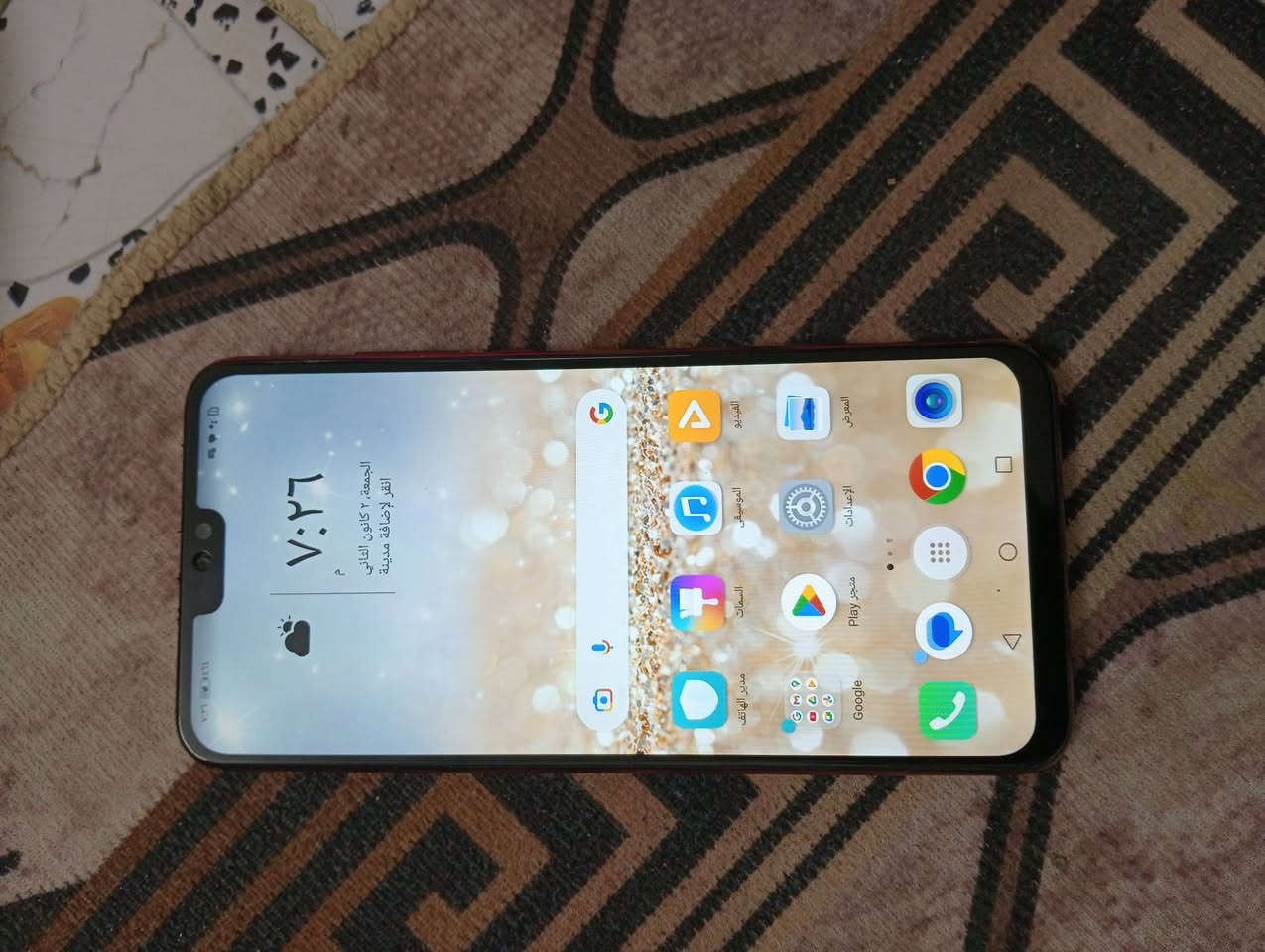 هونر x8  ذاكرة 128 جهاز نضيف كله شغال سعر 65بغداد حي نصر ***********
