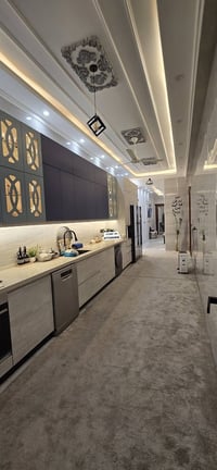 بيت للبيع في البنوك خلف أسواق الفتلاوي المساحة ٢٠٠ متر الواجهة ٦٦ ،٦ و...