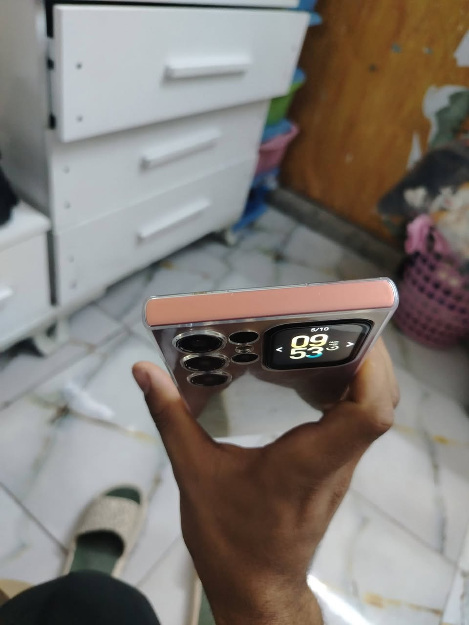 أوكتيل C62 ذاكرة 128 الجهاز سلس ويخبل صارلي يومين من أخذته جديد بلكارتون اخذته 300 ورايده 200قفل هاذ رقمي للتواصل ***********
