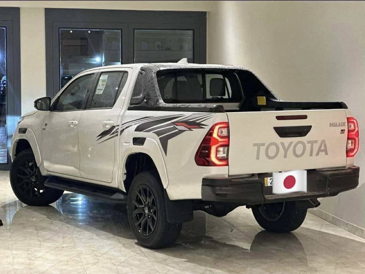 ‏السلام عليكم جي ار GR 2023 سعودي السيارة منفاخ وسنتر لوك جديدة بمعنى الكلمة  فول واحد / واحد مكفوله ومعروفه مواصفات الGR  
المواصفات رادار
.منفاخ 
.كشن كهرباء 
.جلد 
.4 كامرات 
.حساسات 
.تحكم مري 
.تحكم ستيرن 
.يدات بصمه
.كشافات ضبابيه
 .شفتات ستيرن 
السياره رقم أربيل تريد تحويل تريد وكالة
العنوان بغداد
***********
***********
