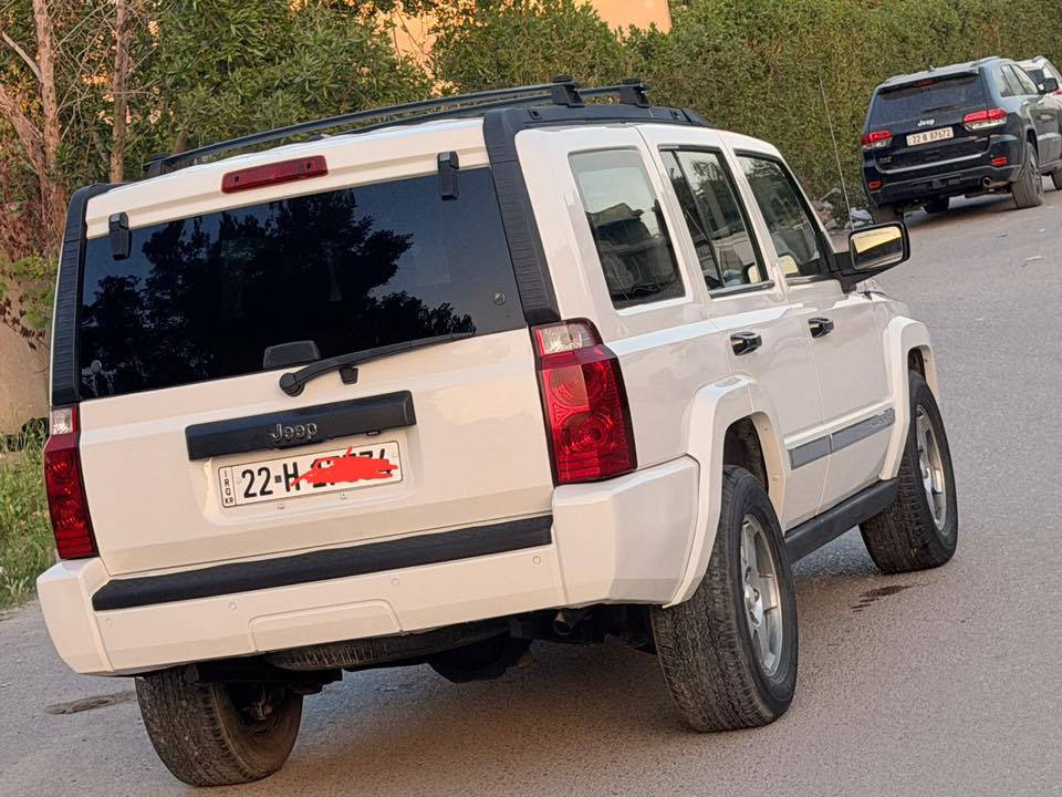 سلام عليكم
جيب كوماندوس للبيع

موديل 2010

وارد امريكي حادثها فقط باب

مصبوغه حزام للجمالية فقط

كير مكينة تبريد كفالة

ترايك وين متريد

سيارة جاهزة للاخير

مكان السيارة بغداد المشتل 

السعر 90$ 

‭0771 395 4457‬

***********
