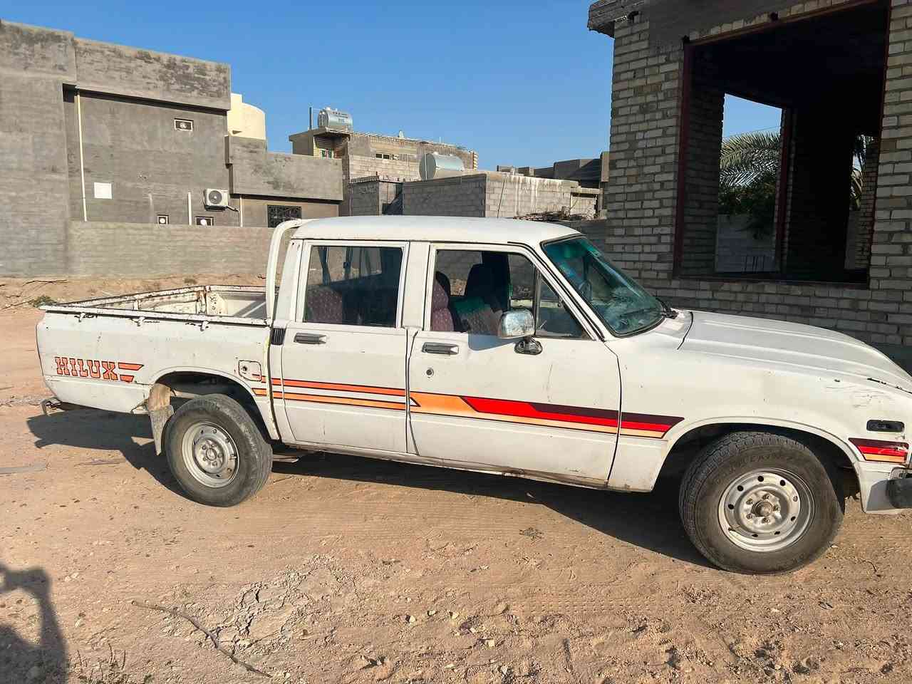 سلام عليكم 
بيكم تويوتا دبل قماره للبيع
موديل 1982
تخم تاير جديد 
محوره اوتوماتيك 
رقم بغداد تحويل مباشر 
سنويه مجدده ل٢٠٢٩
موجود وياه محجل بدي بس مشاده 
كهربائياته كله جاهزه 
مكاني لانبار قضاء عامرية صمود 
سعر ٣٧وبي مجال 
***********
***********
