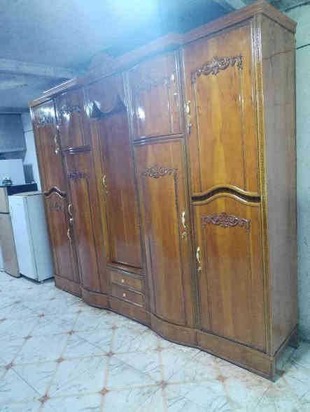 كنتور صاج تسگام طول ٣امتار ورتفاع مترين و٦٠س نضيف وجاهز مابي شي ب 290 وشراي خاص عنوان ديوانيه عمارات نسيج ***********
*********** ديوانية
