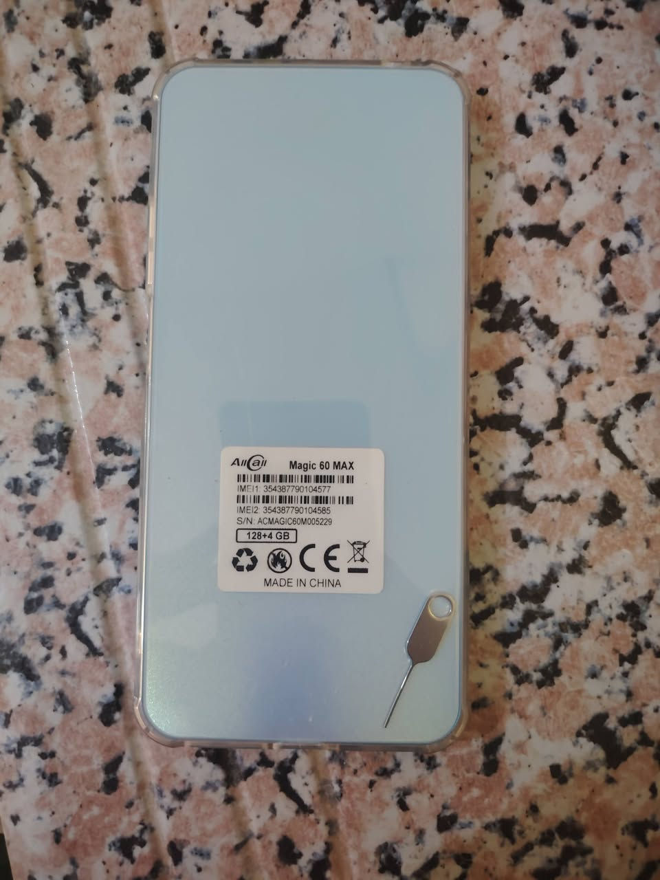 مبايل بدون كامره بعده جديد سعره 100 وبي مجال


**إذا كنت صاحب هذا الإعلان وتريد حذفه لأي سبب، رجاءا أرسل رسالة إلى الدعم الفني**