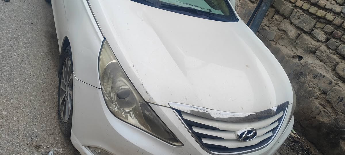 سوناته مديل 2014 
مكفولة كفاله عامه 
رقم نجف للاستفسار اكثر اتصل ب***********
