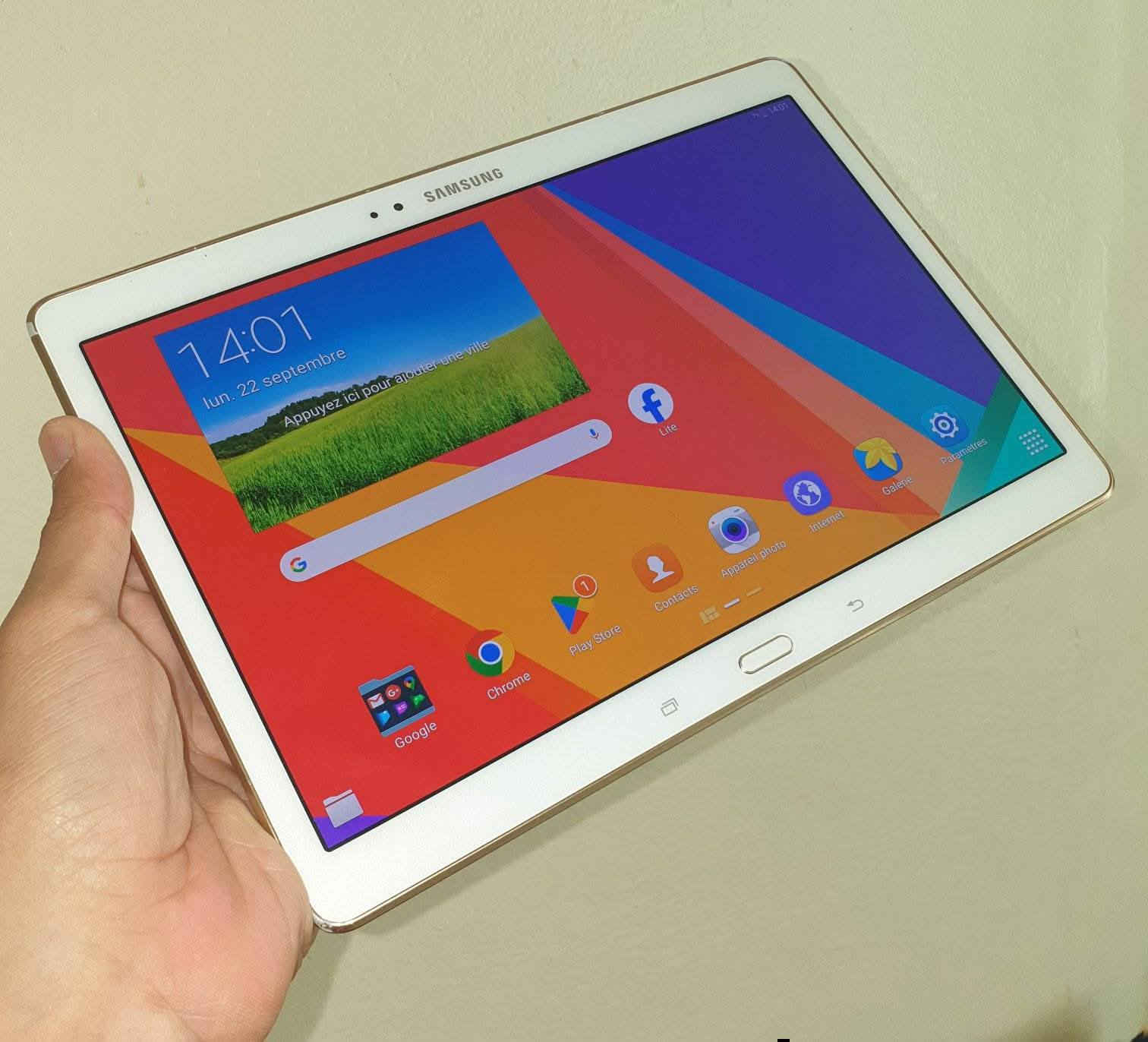 متوفر للبيع تابلت سامسونك بطارية فول
يخدم للدراسة ومشاهدة الافلام نظافة 90 ٪

السعر 70 من عدا التوصيل


**إذا كنت صاحب هذا الإعلان وتريد حذفه لأي سبب، رجاءا أرسل رسالة إلى الدعم الفني**