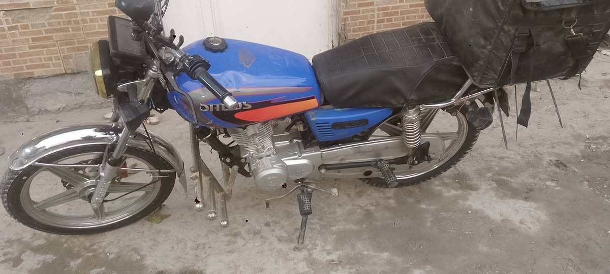 دراجه يراني اربع كير نضيفه مديل 24 550 بيه مجاى مكاني الامين ثانيه ***********
