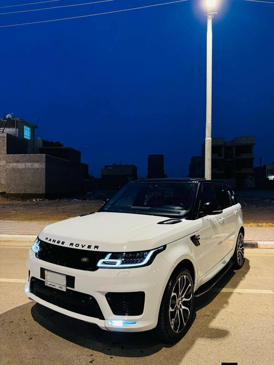السلام عليكم رانج روفر 2018 وكاله
مكفوله كفاله عامه 
6 سلندر سوبر جارج
HSE Dynamic
فول مواصفات داخل احمر بيبان شفط 
الوان متغيره سياره مالك واحد من هيه وزيرو جديده جداً رقم بغداد باسمي كير ومكينه مكفولات مامفتوح على وضع الشركه 
ماشيه 88 الف كيلو متر


**إذا كنت صاحب هذا الإعلان وتريد حذفه لأي سبب، رجاءا أرسل رسالة إلى الدعم الفني**