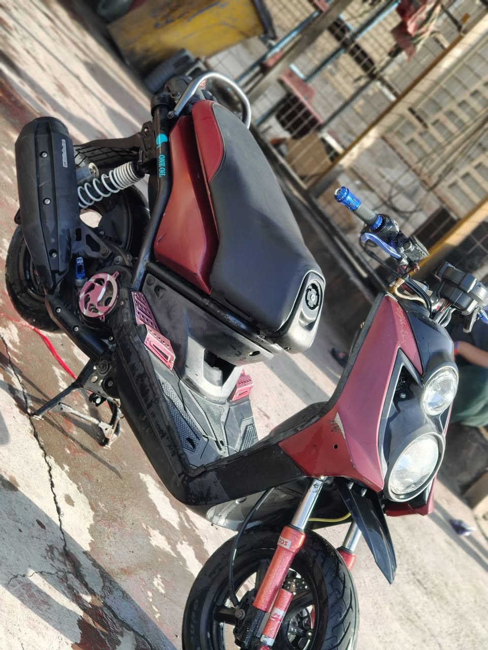 السلام عليكم سكنس جبلي للبيع
المكان بغداد سبع قصور
السعر مليون و50
الدراجه بيها تزويد بسيط بلاديه
***********
