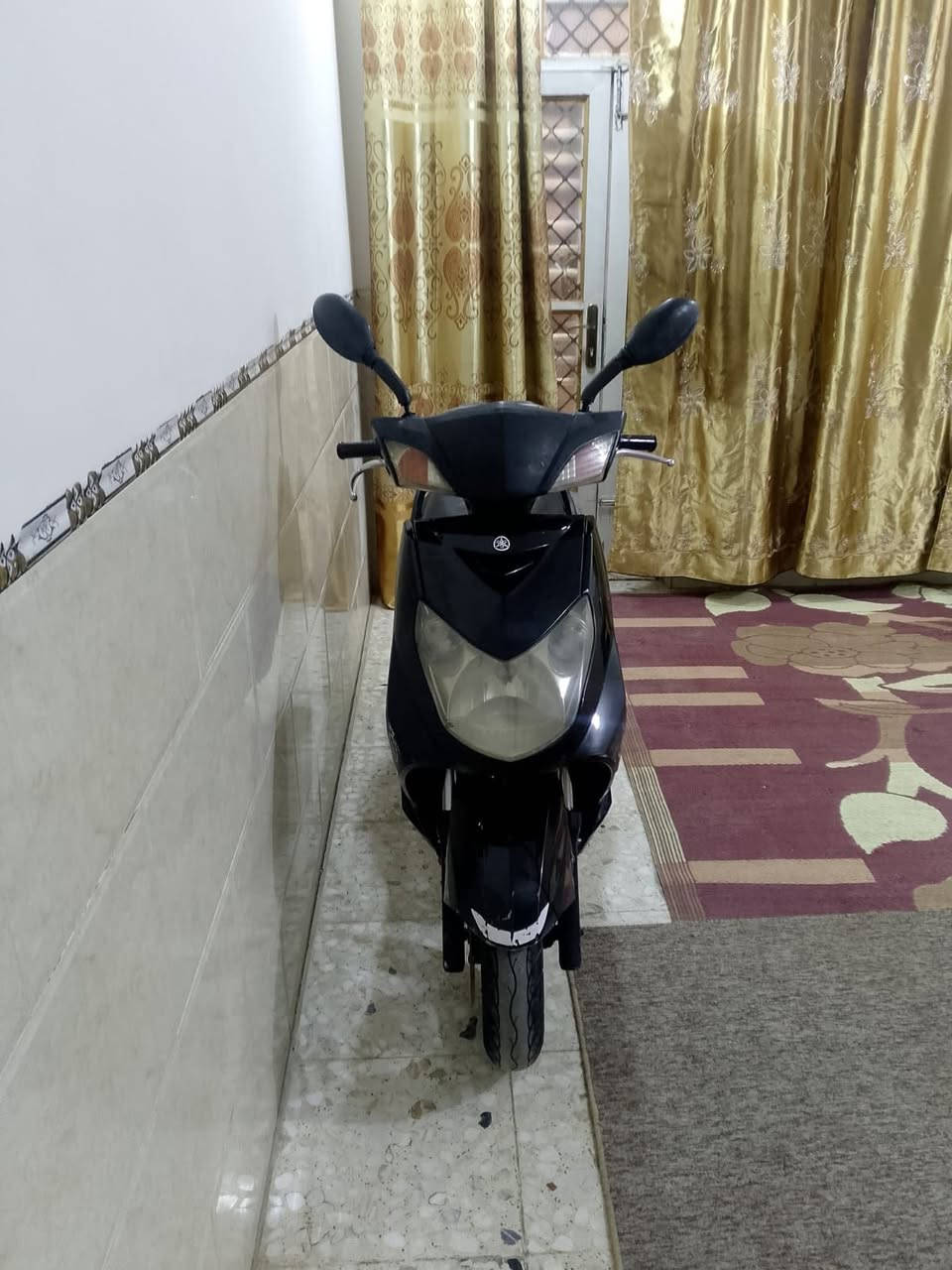 دراجه سكنس فحل ابلاديه كلها مختمه ختم واحد مكينتها ناعمه حيل سلف ابلاديه نكره سلف هندر كهربائيات كلها شغاله اوراقها كامله السعر 550 العنوان الشعب التلفون ***********
