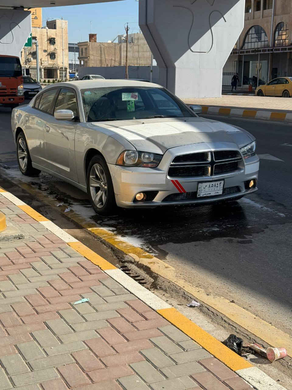 السلام عليكم جارجر مديل 12 حادثها جاملغ وبنيد وبيها بارد باب لسايق مكينه كير اكسند حداديه خير من الله السياره بسمي شرط لتحويل بكانها بغداد  مكلف بل نشر السعر125 بيها مجال حك الجيه والستفسار على هاذ الرقم ***********
