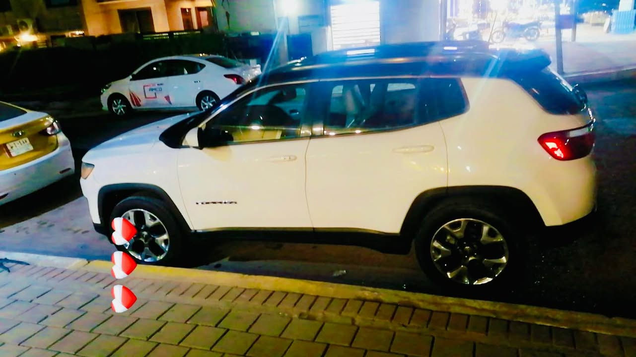 سيارة جيب كومبارس للبيع للتواصل مع صاحب السيارة جاهزة من جميع النواحي *********** بغداد, العراق
