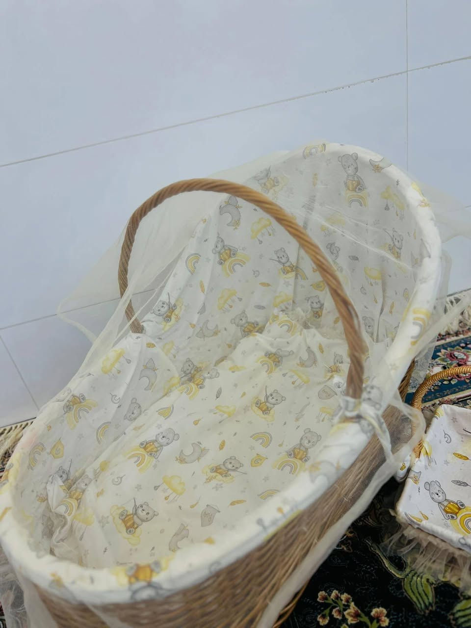 کاریکۆتی بەیبی
شوێن نوقڵی لەگەڵدایە
دۆشەکی لەگەڵە
پاک و جوان

25 هەزار

سەیدسادق💐


**إذا كنت صاحب هذا الإعلان وتريد حذفه لأي سبب، رجاءا أرسل رسالة إلى الدعم الفني**