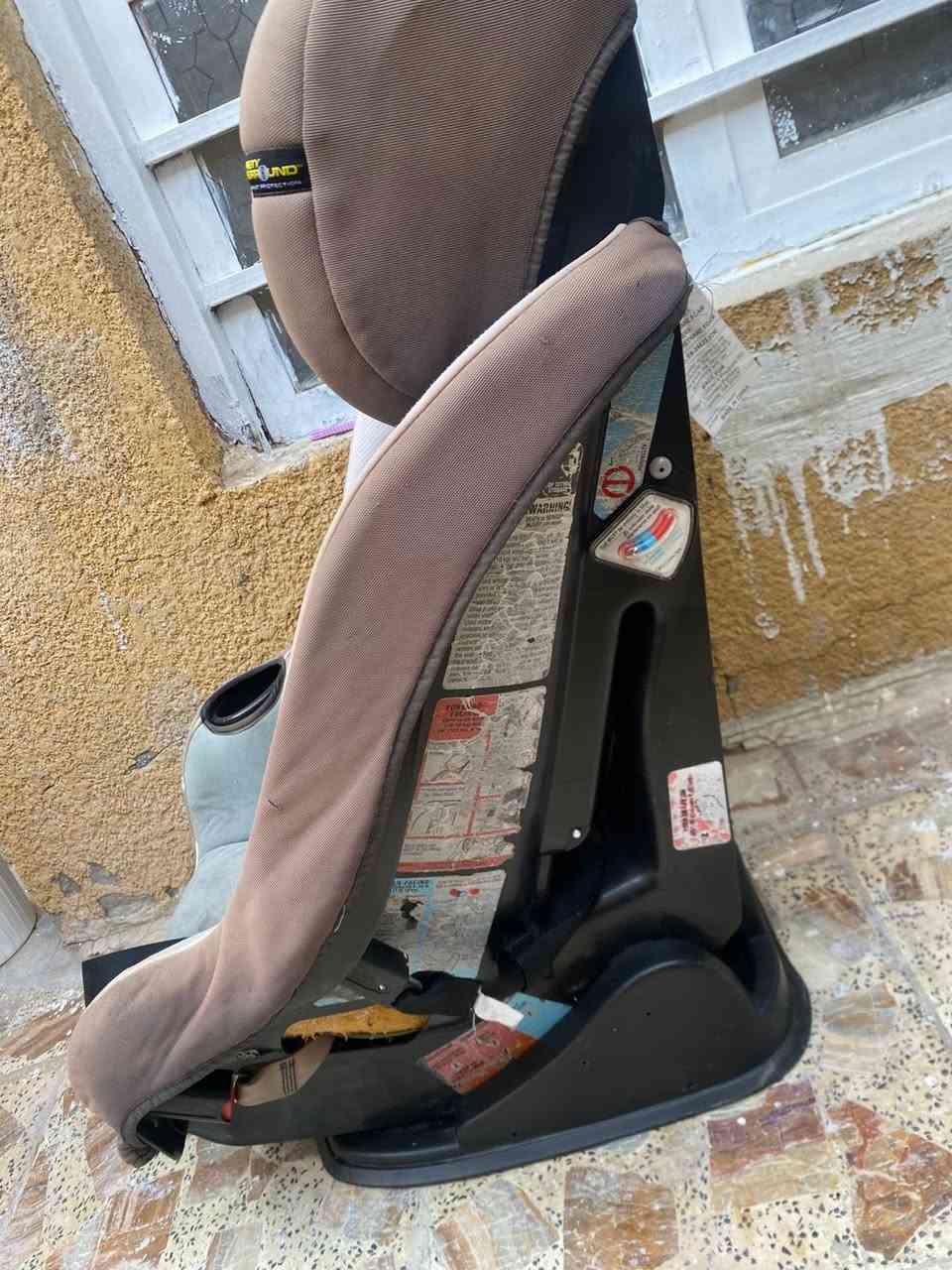 كرسي باله للبيع يصير بالسياره مال اطفال كله كامل بيه حزام الأمان السعر ب٥٠ وبيه مجال مكاني بغداد***********
