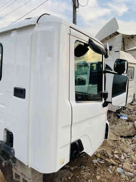 قمارة سكانيا 2014 اوربية العنوان بغداد جرف النداف للاتصال ***********
