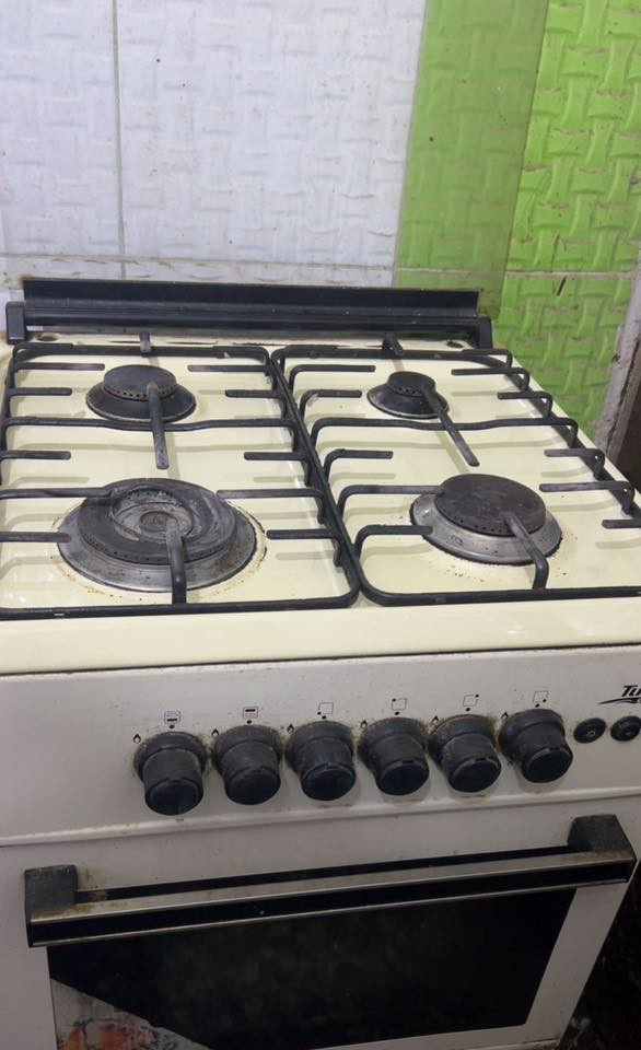 70 الف نضافه 80 بالميه مكاني الشارع العام قرب مدرسه اليوم العضيم
***********
