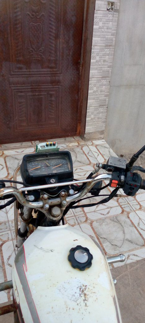 تايگر 5گير 2019بيه منفيس شرط سلف كهربايات لايت بك لايت كلها شغاله سعره 425بيه مجال مكلف بنشر وهاذ رقم صاحبه ***********

