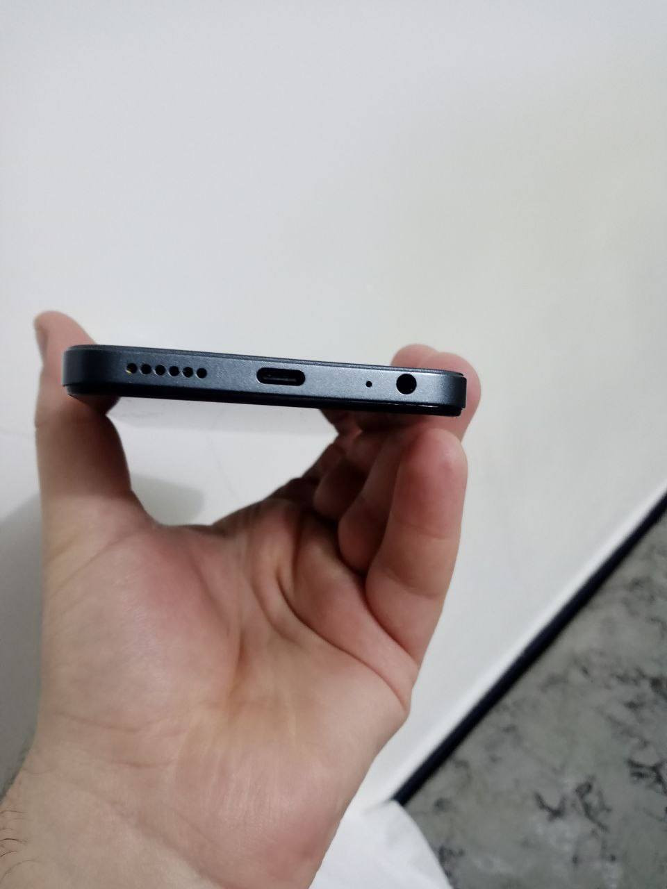 #من-رخصة-الادمن
تكنو سبارك جو 2024 (Tecno Spark Go 2024)
​التفاصيل:
​الذاكرة: 64 جيجا.
​الرام: 4 جيجا (3+1 توسعة).
​البطارية: 5000 مللي أمبير.
​الحالة: نظيف 
​الملحقات: لا يوجد.
​السعر: 100,000 دينار.
​الموقع: الرمادي / جزيرة البوذياب.


**إذا كنت صاحب هذا الإعلان وتريد حذفه لأي سبب، رجاءا أرسل رسالة إلى الدعم الفني**