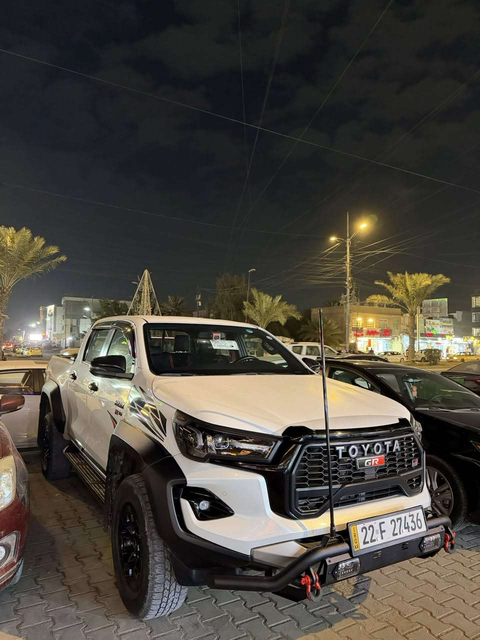 هايلوكس GR  2024
ماشيه ٤٧ الف 
مكفوله كفاله عامه من الشخط جديده لوك السياره عليها غراض متعوب عليها 

السياره سعودي ما بيه نقص للبيع 
٤٥٠ ورقه  بيه مجال بسيط 

***********
