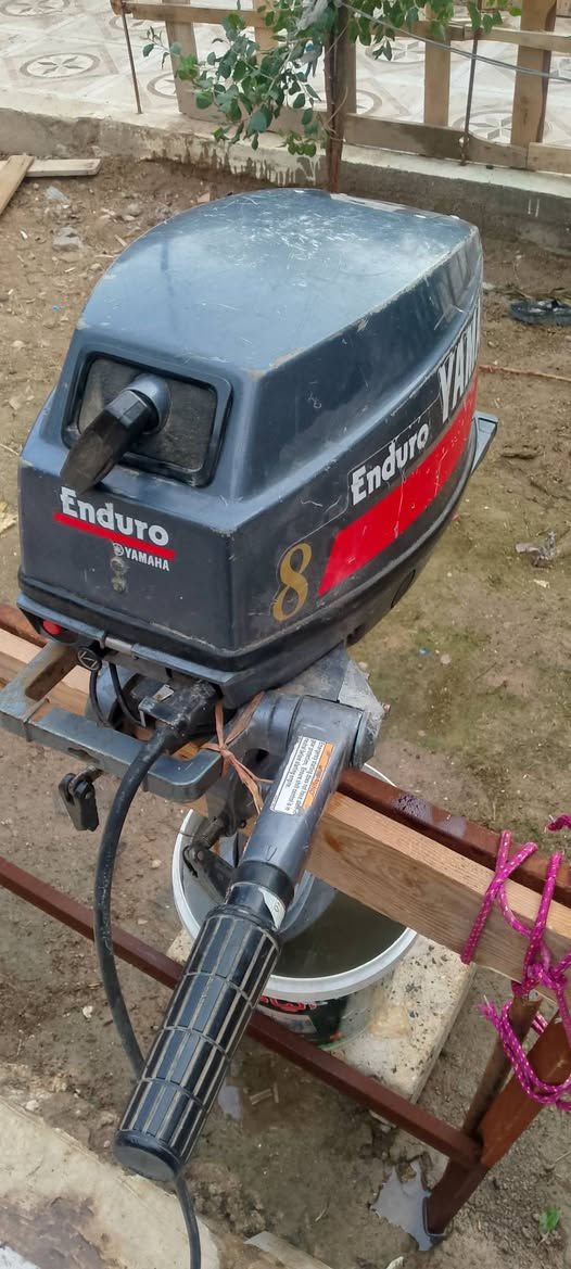 مكينه 8ياماها للبيع گير مفتوح مبدل بيه بشاره محرك مامفتوح العنوان بصره أبي الخصيب  حمدان شارع الروميه رقم النقال (*********** ) السعر 600 ملاحظه المكينه بروانه سيل بروانه جديده مع الشكر والتقدير
