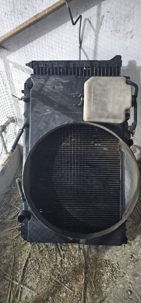 سلام عليكم
اخوان غراض شيزر للبيع كاملة
العنوان بصرة النشوة
الاتصال على الرقم
***********
***********
