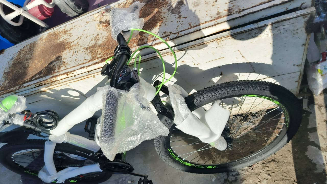 بايسكلات للبيع جدد عنوانه سوك الشرطة الرابعة البياع
للطلب التواصل واتساب*********** 
او الاتصال على ***********‬‏
متوفر توصيل عنوان المحل بغداد سوق الشرطه الرابعه
