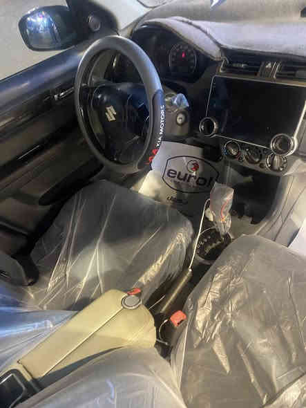 سازوكي سويفت 2006وارد خليجي مكفوله من ضربه مصبوغه حزام للجماليه خليجي السياره كير مكينه خير من الله. حداديه جديده السعر 55 الاستفسار ***********
