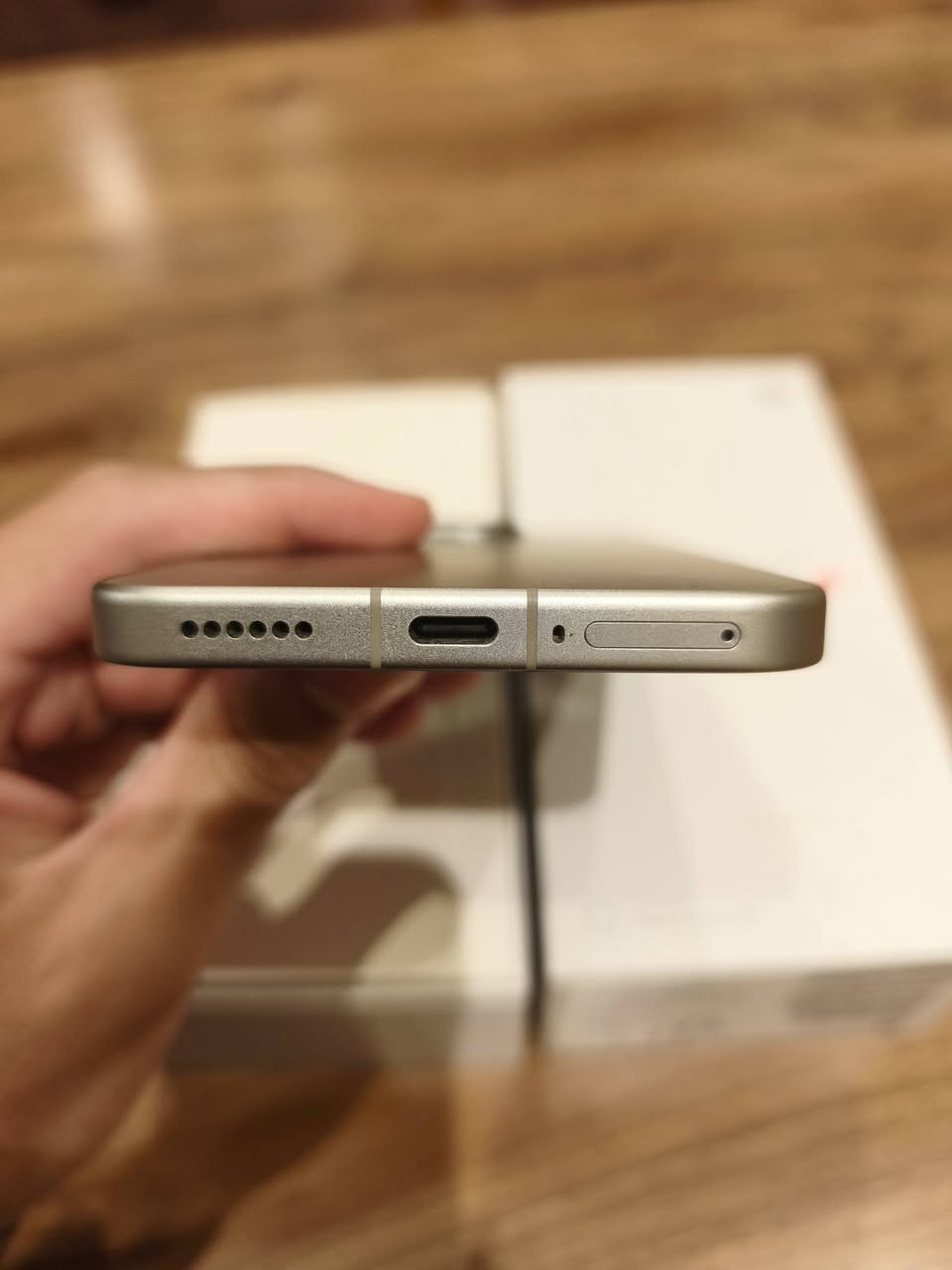 السلام عليكم
توفر شاومي 15 T برو ذاكرة تيرا 1024
كامل ملحقات نظافة 100 بطارية 99
السعر 800 الف
العنوان بغداد الدورة ابو طيارة 
متوفر توصيل محافظات 
***********
