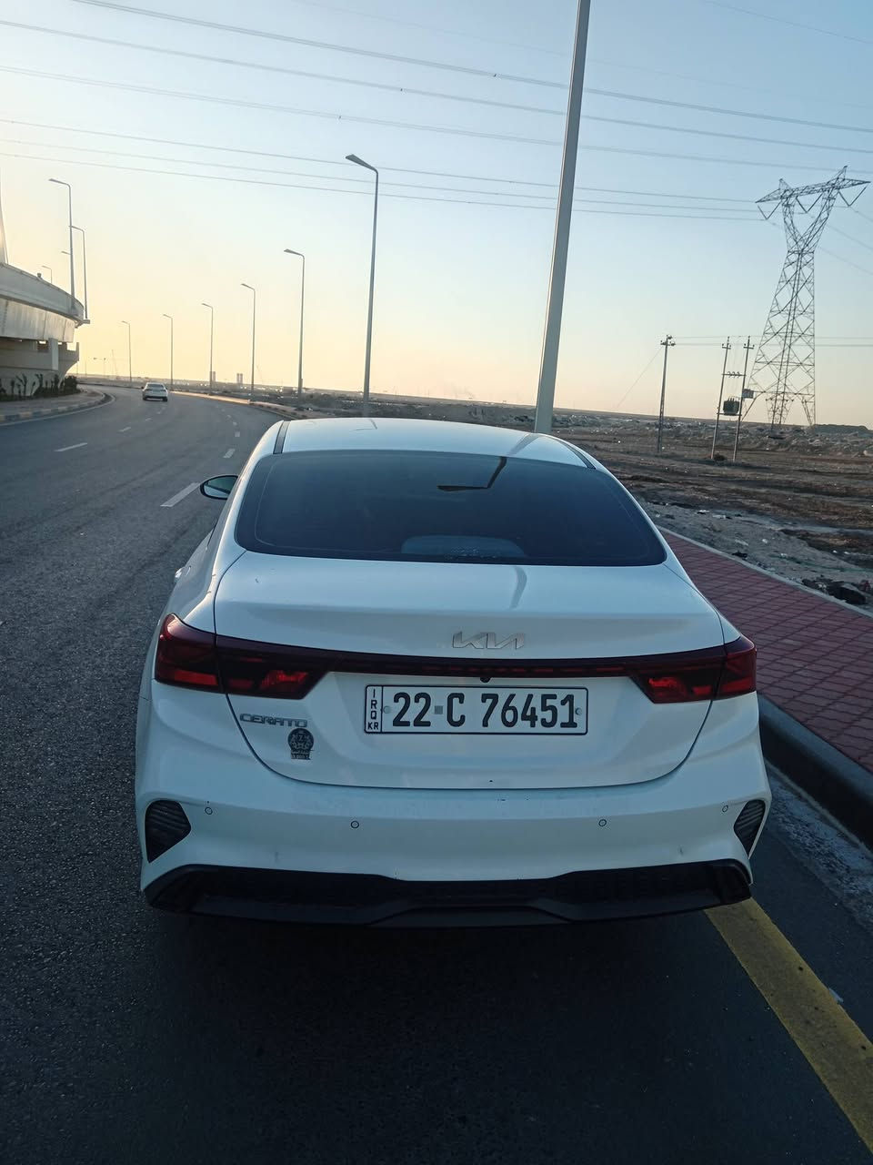 سلام عليكم سيراتو موديل 22خليجي رقم اربيل جديد باسم شركه محرك 1600 دوش ماشيه ١٢٤ مواصفات معروفه سياره كفاله عامه وضع شركه من كل تفاصيل سعر 165 وبيها مجال الشراي يتصل ويتدلل العنوان بصره زبير *********** وكاله باسمي
