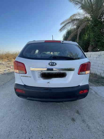 السلام عليكم 
السورنتو موديل 12 خليجي 

السياره جاهزه من كل النواحي 

مكينه كير تبريد تخم تاير صدر حداديه 

خير من الله بيه صبغ شويه من جملاغ فقط 

الباقي كفاله عامه السياره مال بيت 4سلندر 

7راكب 3قطع تبريد داخل صاج حساسات 

مري شفط اشاير بل مري مكان بغداد 

السعر 147وبيه مجال حك الجيه 

كورك متوفر وتساب 

***********

***********
