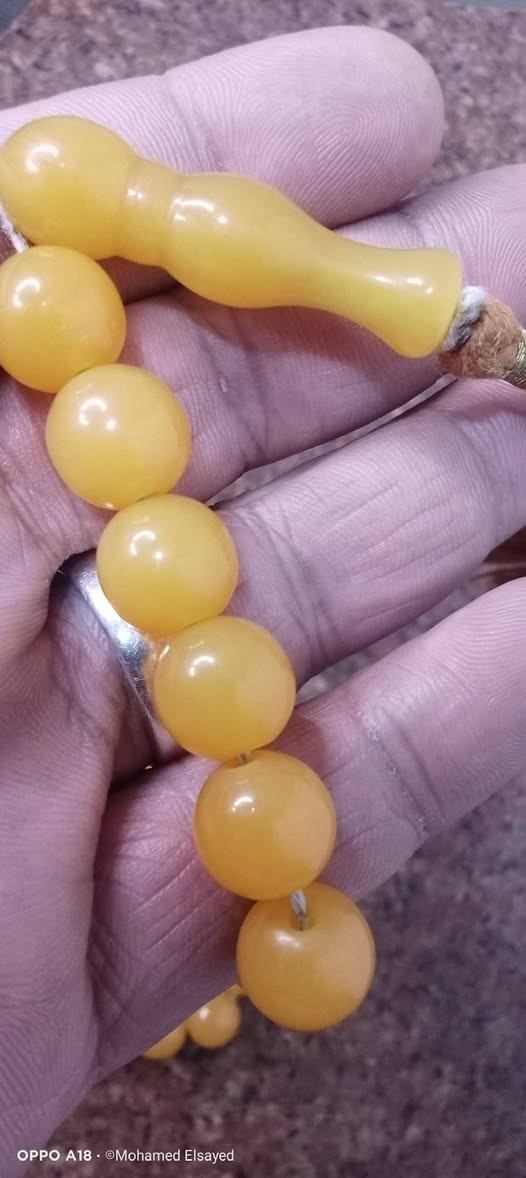 للبيع سبحة نوادر : مستكة ألماني زبدة (منجاوي) قديمة أنتيك، وزن ثقيل 60 جرام، ذروي منفوخ خامة ناشفة عضم وريحة فواحة جداً."
​"السبحة لقطة للهواة، خالية من أي عيوب،


**إذا كنت صاحب هذا الإعلان وتريد حذفه لأي سبب، رجاءا أرسل رسالة إلى الدعم الفني**