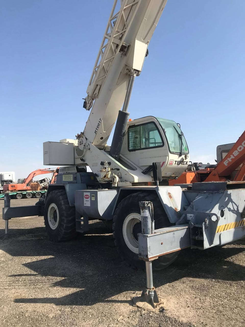 للبيع كرين تيريكس موديل ٢٠٠٧ حمولة ٣٠ طن عداد ٤٠٠ ساعة عمل البيع في الكويت تلفون واتس اب 0096551154442


**إذا كنت صاحب هذا الإعلان وتريد حذفه لأي سبب، رجاءا أرسل رسالة إلى الدعم الفني**