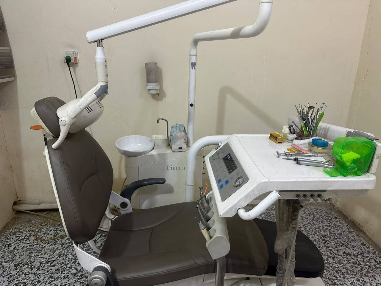 كرسي اسنان دايموند كلة شغال للبيع
مكانه بغداد الحرية ب14 ورقة وبي مجال


**إذا كنت صاحب هذا الإعلان وتريد حذفه لأي سبب، رجاءا أرسل رسالة إلى الدعم الفني**
