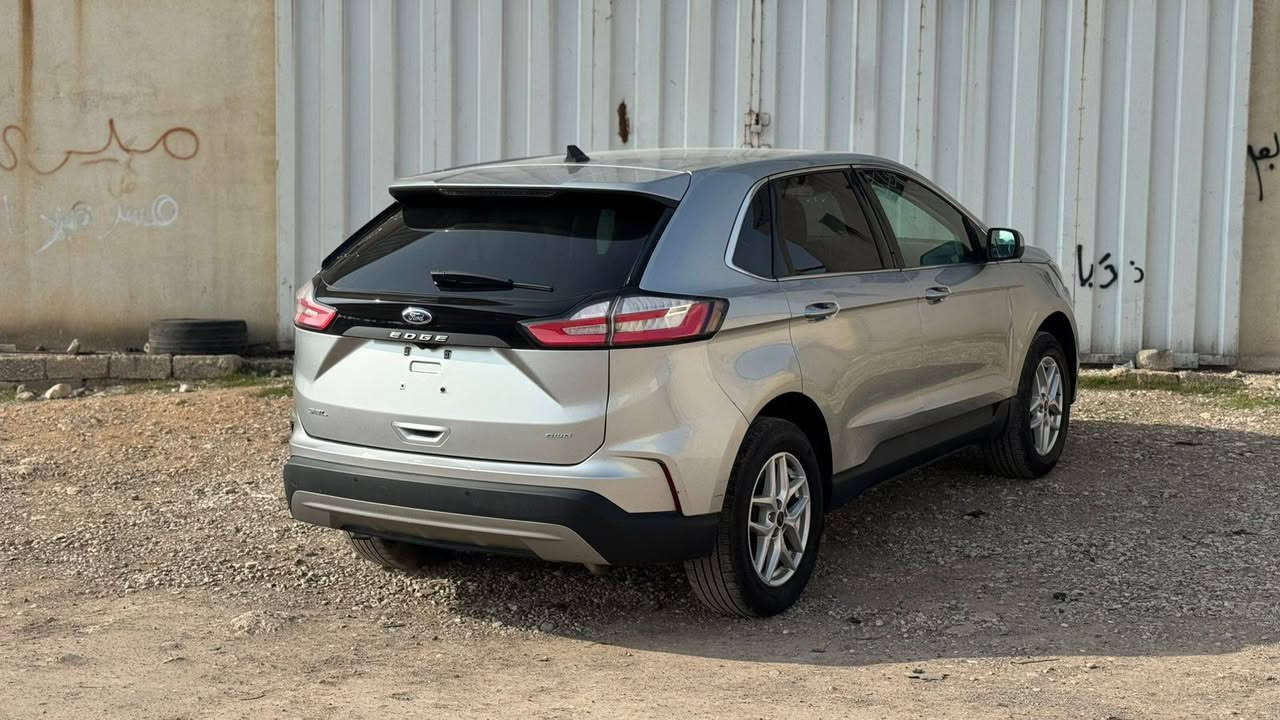 فورد ئیدج . مودیل 2024 . بو نید سبغ 2 پەلەی تعدیل یئد هەی . داخلی شەرتە . ئرباگ ستئرن سیستەم . ماصفات SEL . بصمە دەبل اکسل 4×4 . کوشن جلد و کارەبایی .کوشن هیتر . حساس رادار. ویل کب . تحدید سرعە . لاید لید...... هتد
سعر 155 مجال . موبایل *********** اكر, نينوى
