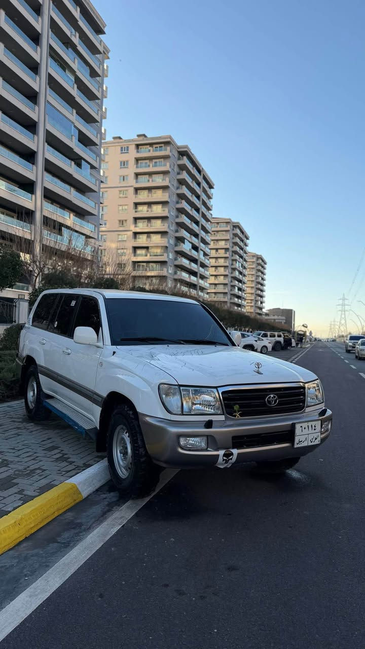 مؤنیکا 2003 بئ بؤیاخ 
هه موو گیانی به شه رت 3روبع 
شاشه و حاسه سه لاجه جام کاره بای ته بریت مه رکه زی 6مانگه ره قه می به سه ر جووه ناوی له حاسیبه یا نییه به شه رتی ناو که رکوک به ناوی خؤمؤیه 3په له کارتی هه یه شاییه نی باس نییه ته بریت له سه ر سویج پئش باریک مه رخوبه گئرو مه کینه و ده بل گئری به شه رت مه کینه ی کراوه ته وه دوو ملوئنو دووسه ی تئ جووه
سعر:١٨٨$
شوێن: سلێمانی
*********** السليمانية, العراق
