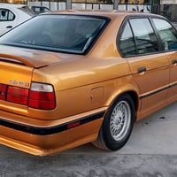 بي ام 525 • ١٩٩٢ • قير يدوي