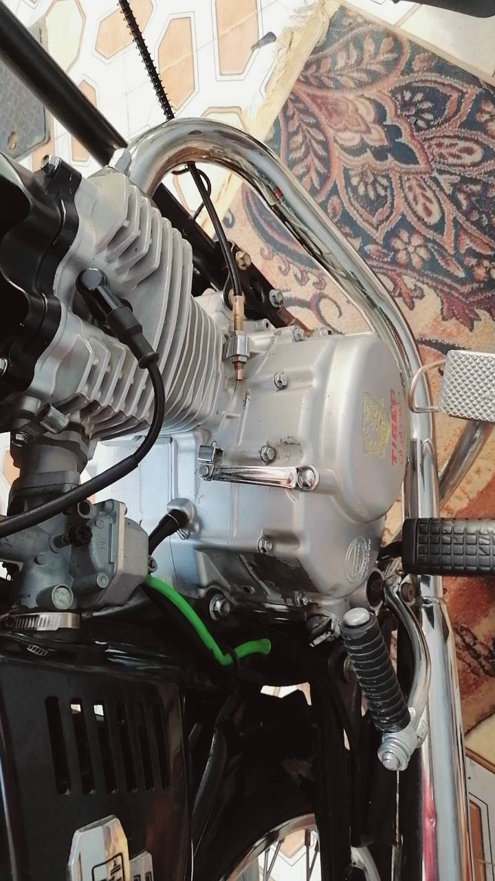 السلام عليكم دراجه البيع اوراق كلهه شغاله نضيفه مال جناي ع ايدي رقمي مامتواجد ع فيس ***********
