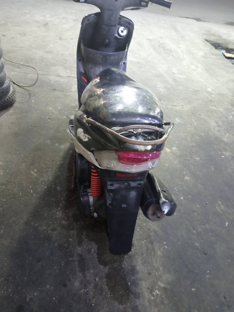 سلام عليكم ماكس منغولي بلادي مكينه بلادي مامفتوحه ابد عله وضع رمبةكهربائيات كلهة  شغاله نكرة سلف مكينه ناعمه متنسمع مال جناي مكاني بلديات سعرب600رقم***********
