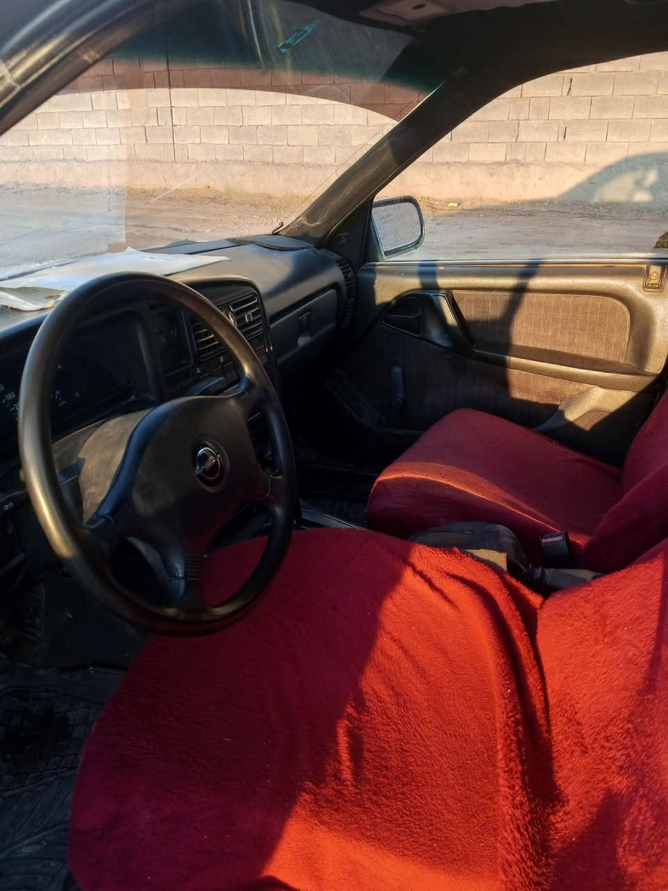 اوبل اوميكا موديل 1991 رقم انبار تحويل مباشر محرك 2000 كير اوتو تخم تاير صدر كامله السياره السعر 18$ 
مكان السياره الأنبار الرمادي جويبه/ ***********
